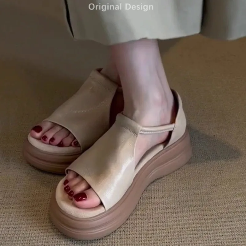 Fashion Women's Thick - Sole Sandals - Simple Style in Multiple Colors - Comfortable and Stylish