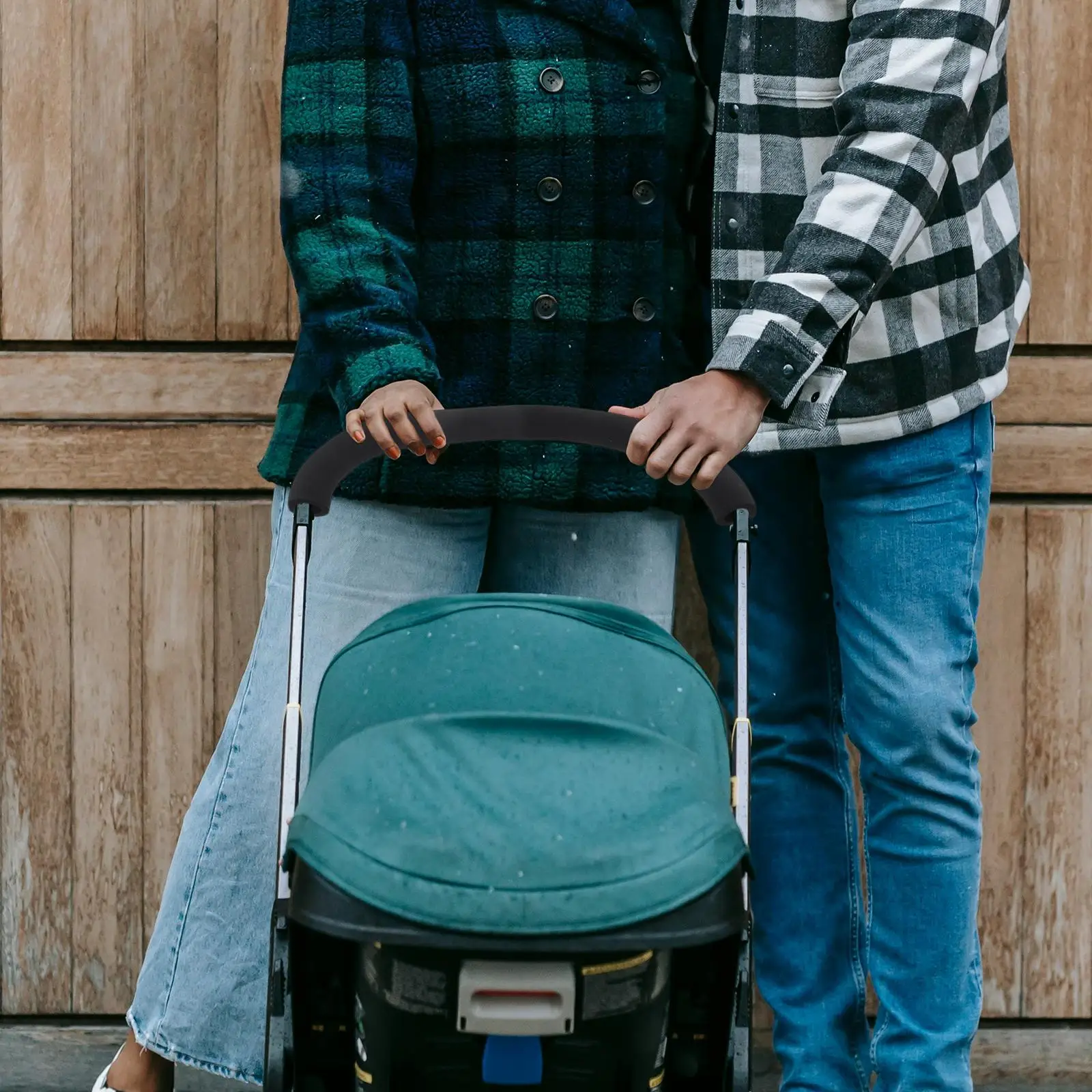 2 Buah Penutup Gagang Kereta Dorong Bayi Bahan Spons Pengganti Universal Busa Hitam Lengan Pegangan Sandaran Tangan Kursi Dorong Bayi