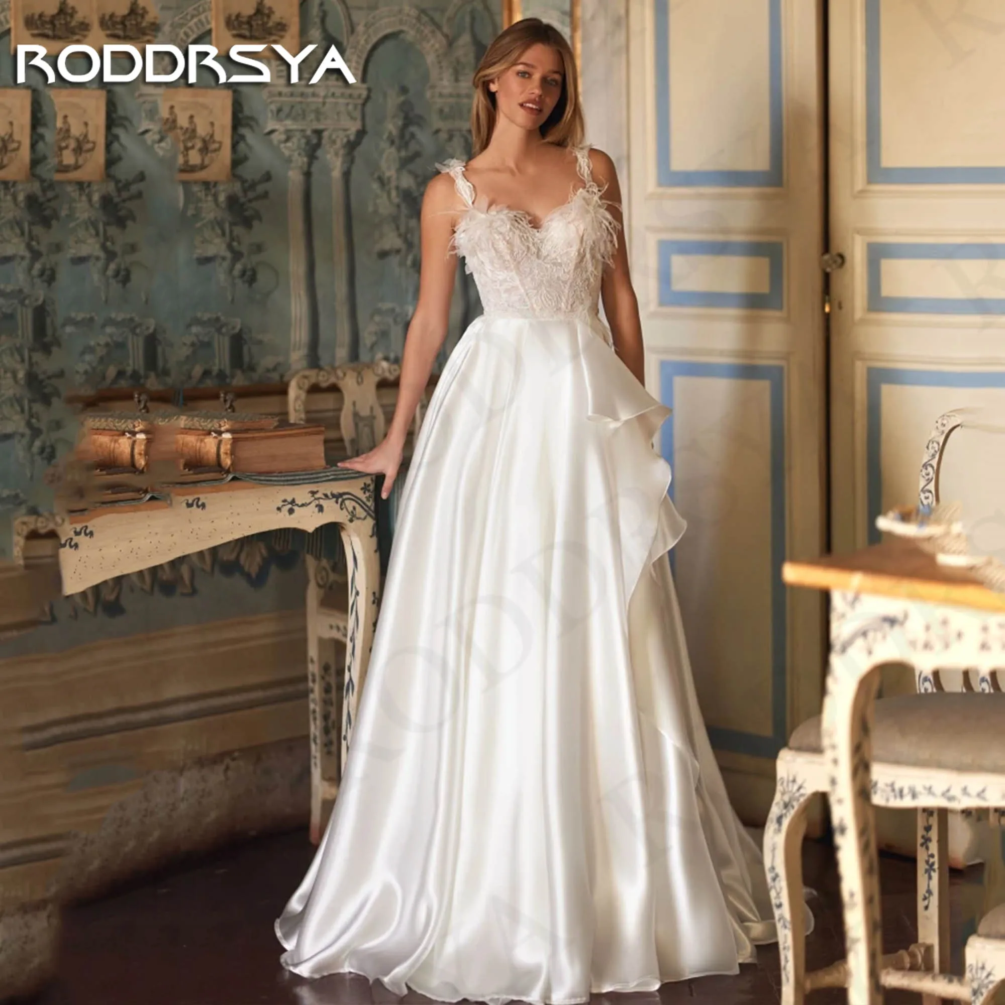 RODDRSYA elegante abito da sposa in raso 2024 sposa senza maniche fiori di pizzo una linea abiti da sposa piume Sweetheart Abito da sposa elegante in raso 2024 Sposa senza maniche  Pizzo Fiori Abiti da Sposa Linea A Pi