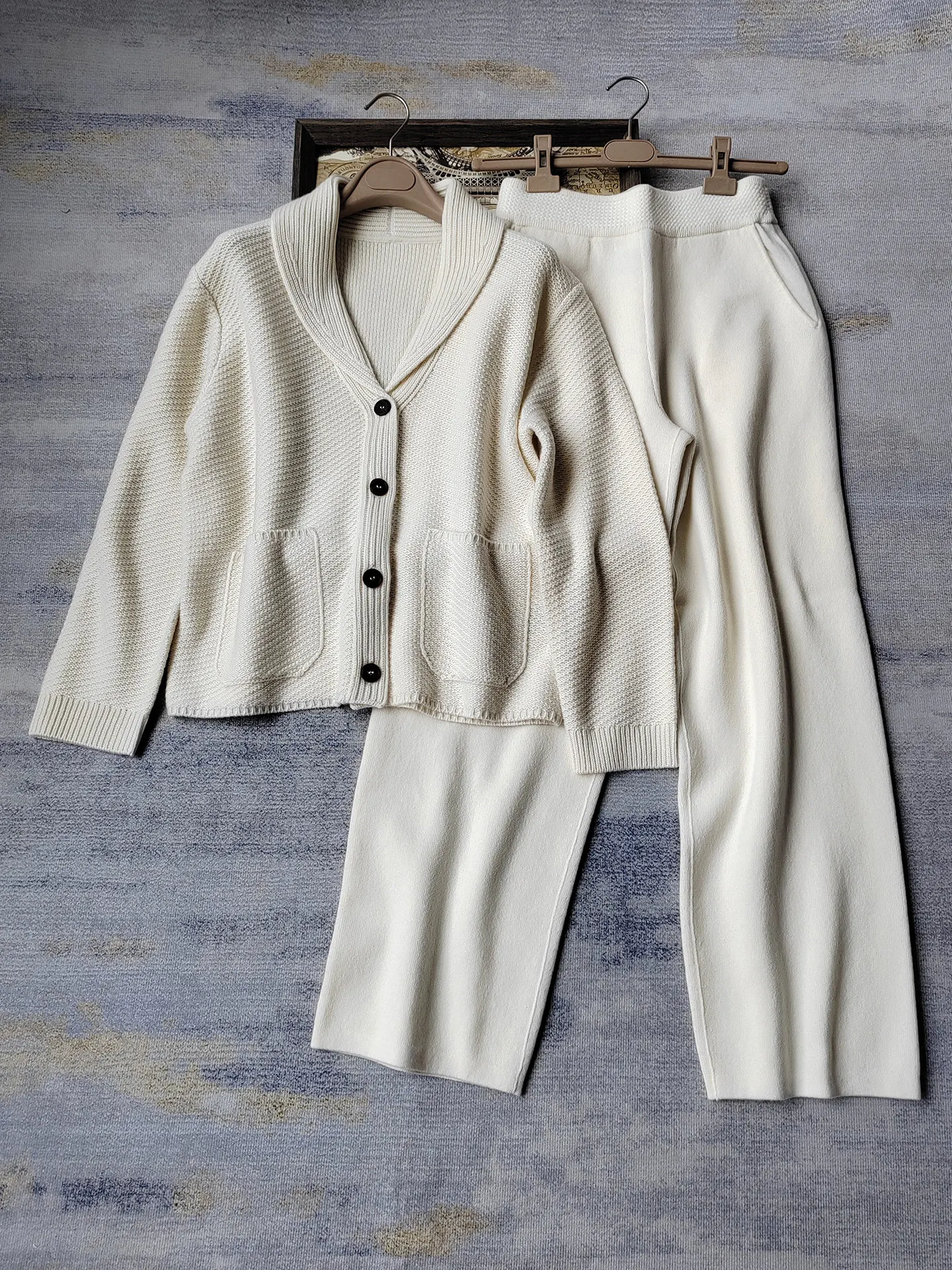Cashmere Wool Knitted Cardigan With Elastic Waist Straight Leg Pants Casual Suit for Women