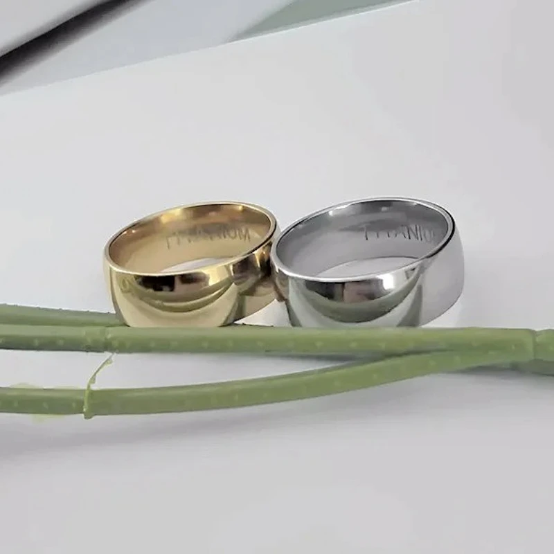

Titanium Steel European and American Minimalist Smooth Chic Zircon Ring for Women Couple Fashion Jewelry Wearable for Party