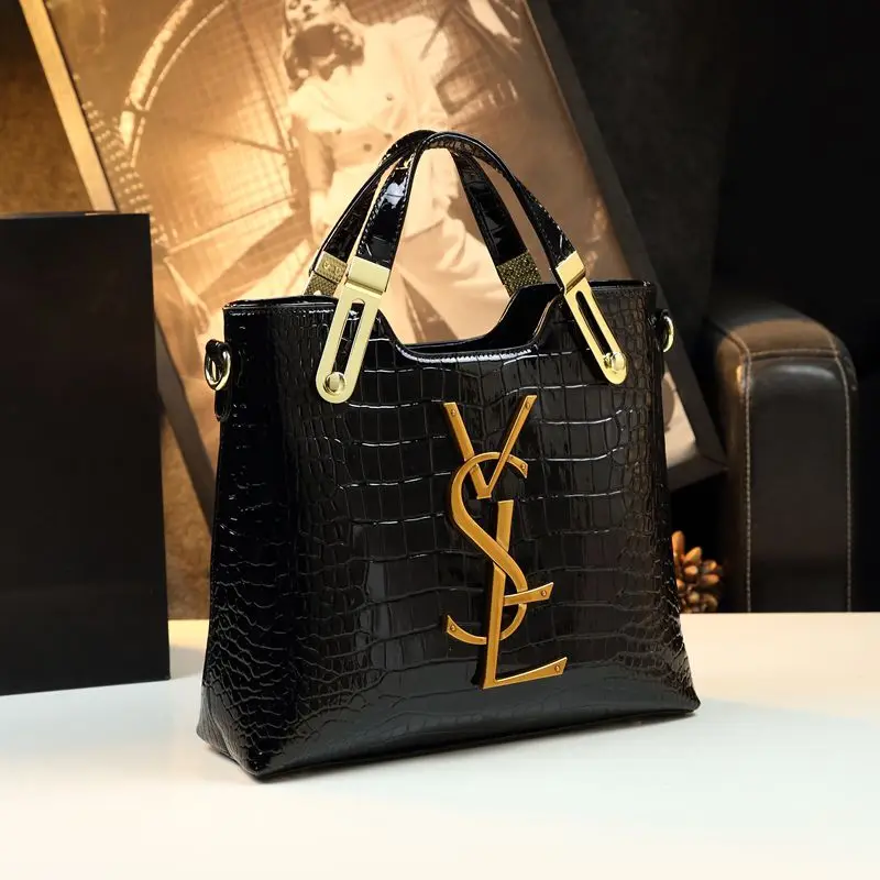 2025 new all-match alligator print atmosphere middle-aged women bag large capacity Tote bag