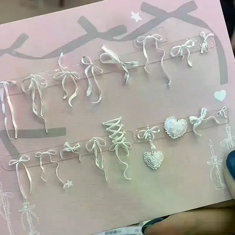 1Pcs Retro -style Nail Mold With Lace Ribbons, Candlestick, And Butterfly Transformation Nail Art Accessories;