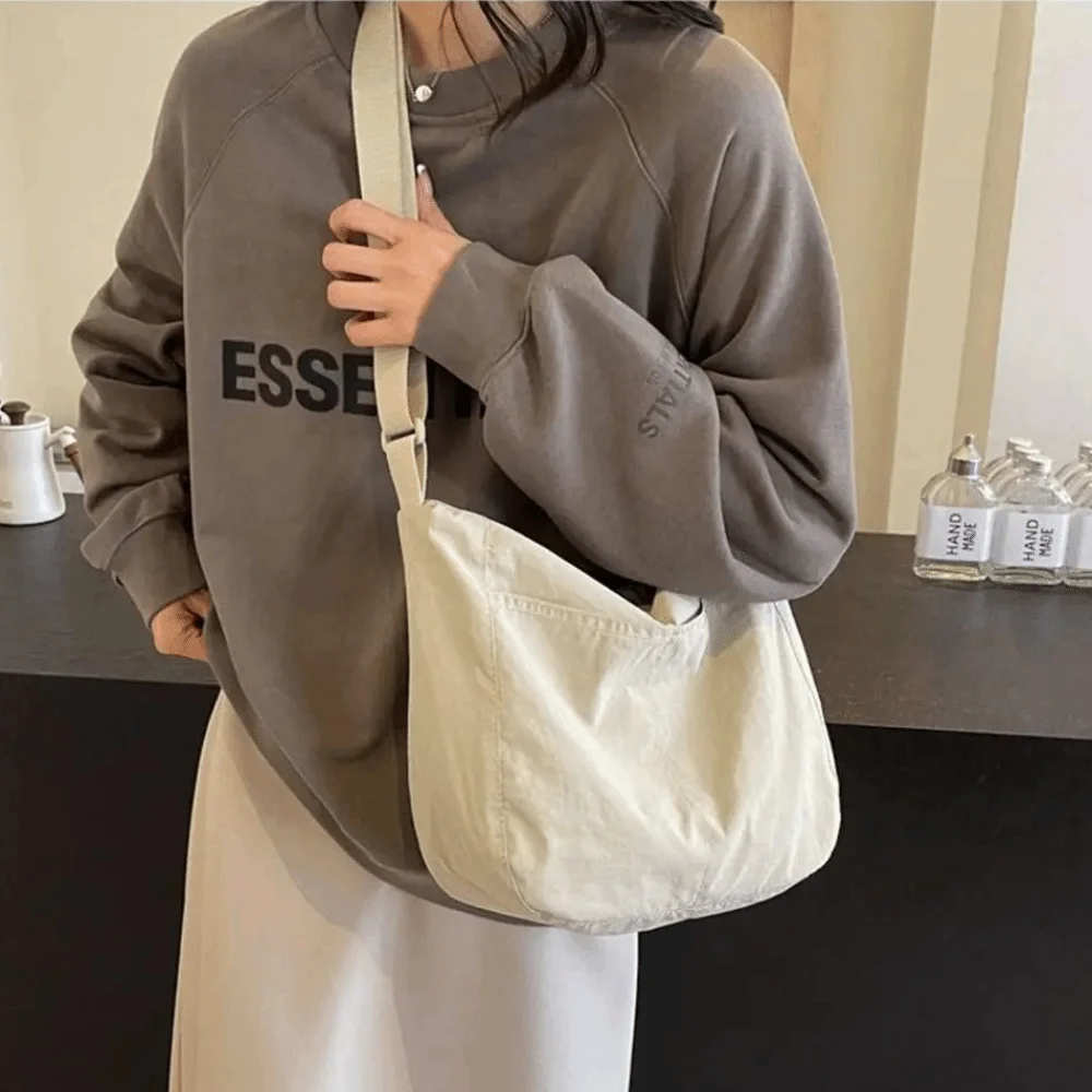

Simple Portable Crossbody Bags Fashionable Simple Design Tote Bag Solid Color Nylon Material Solid Color Bags Outdoor Travel