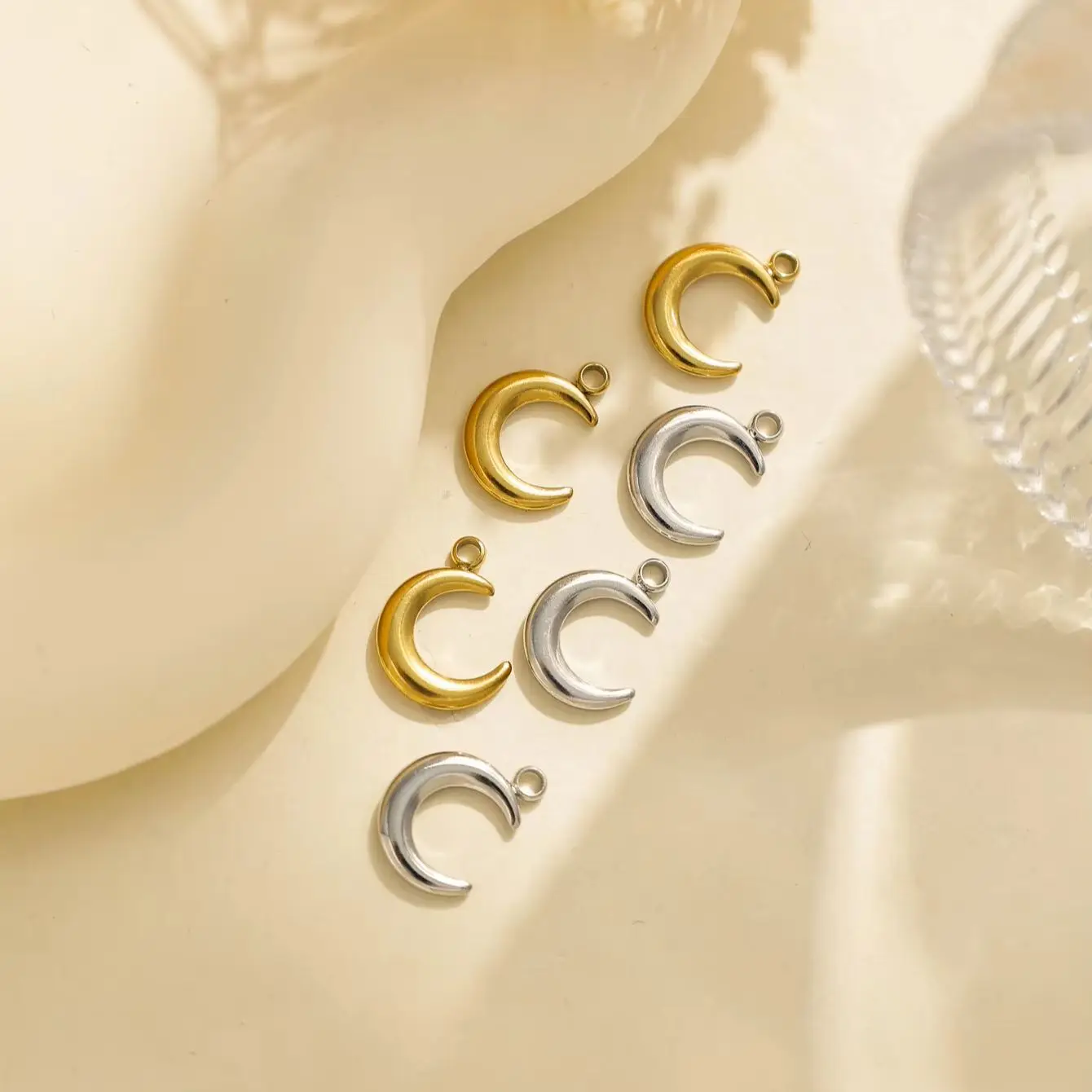 5-Piece Stainless Steel 3D Moon Pendant Set – DIY Supplies for Handmade Bracelets, Stud Earrings, and Jewelry Making