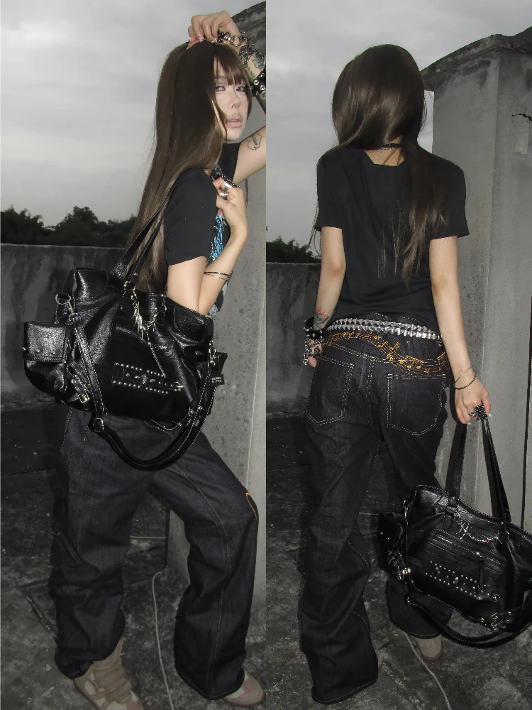 Original Design Korean Locomotive Bag Subculture Light Punk Rivet Tote Bag Personality Versatile Bag