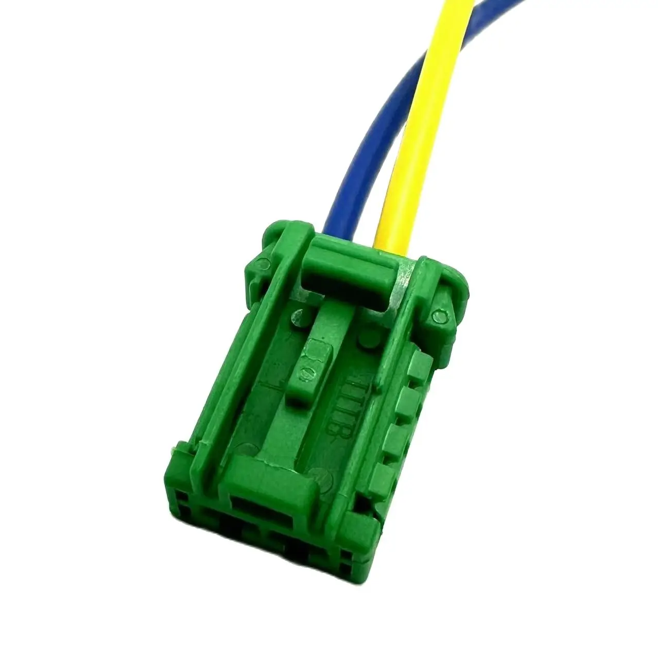 XG7024D-2.8-21 Nissan\'s new Volt Volt Herida Teana automatic air-conditioning blower resistance plug harness connector