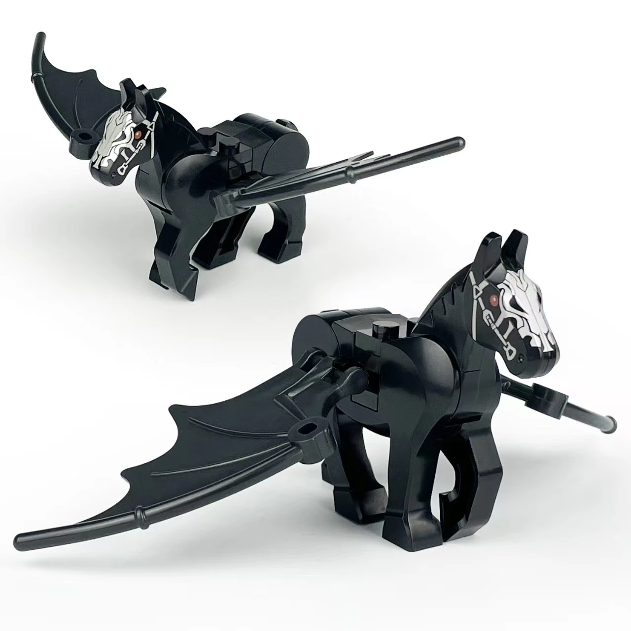 2Pcs/Set Magic Scene Blacks White Warhorse Horse Pegasus Winas Building Parts Model Sets Bricks for Children Kids Kits