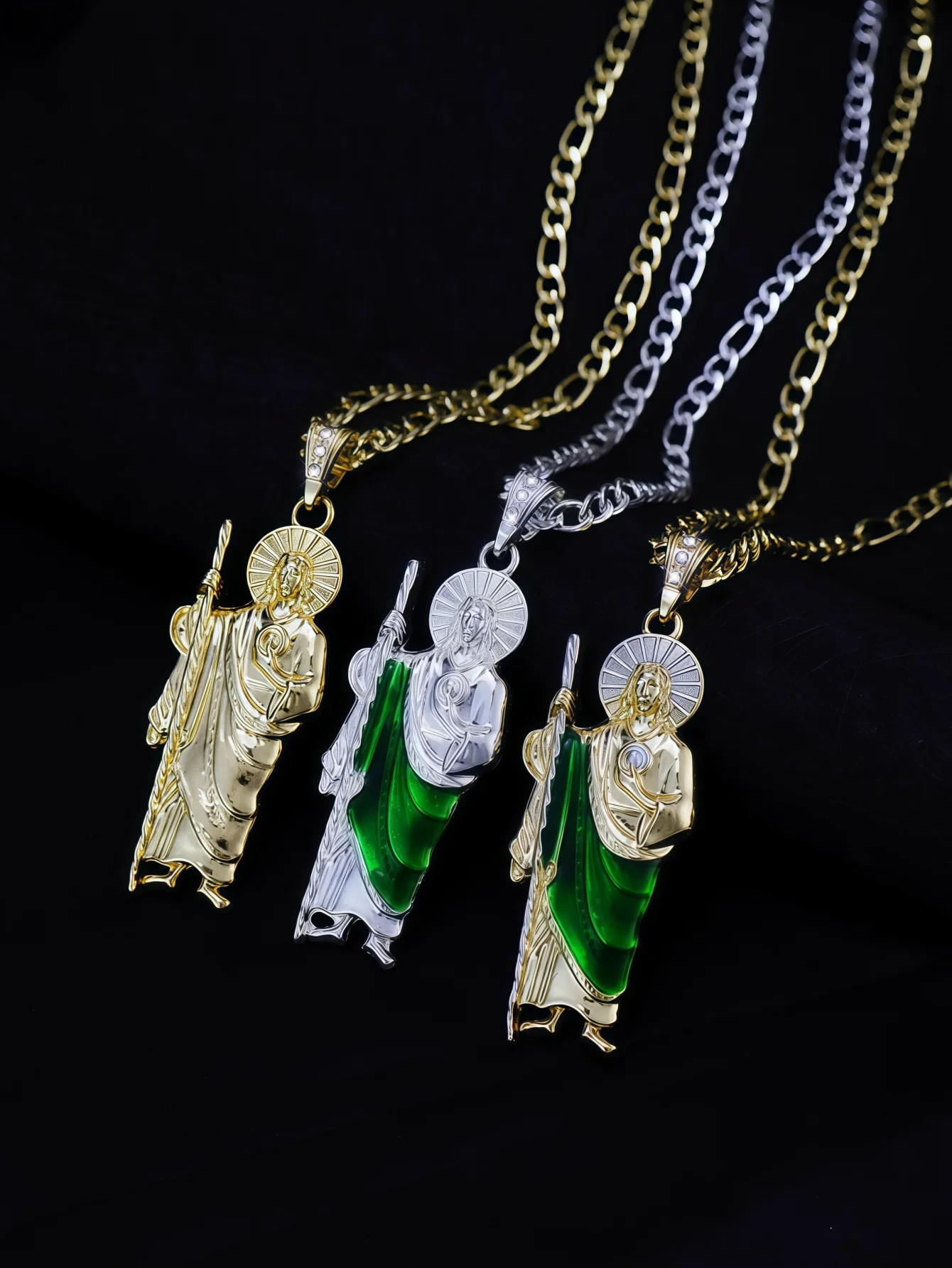 St. Jude Pendant Necklace for Men And Women Durable Eye-Catching Symbol of Faith Stylish San Judas Jewelry Perfect Holiday Gift