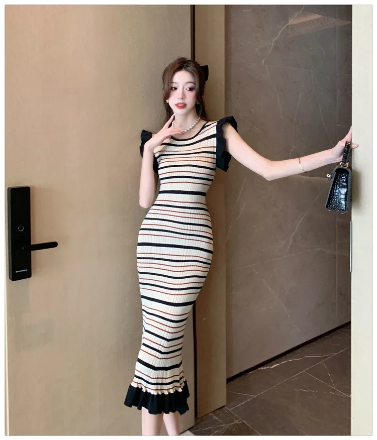 

JXMYY Summer New Fashion Elegant Temperament Slimming Striped Color Collision Dress Fashion Sleeveless Bag Buttock Women's Wear