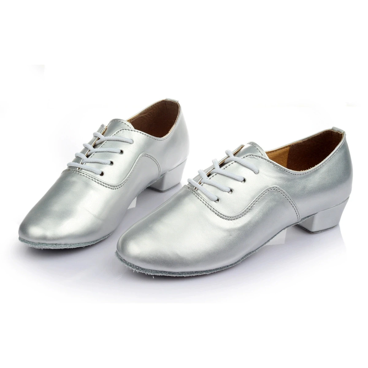Men Modern Dance Shoes Waltz Dance Shoes Low Heel Square Dance Bright Leather Soft Bottom Fur Sole Boy Sneakers