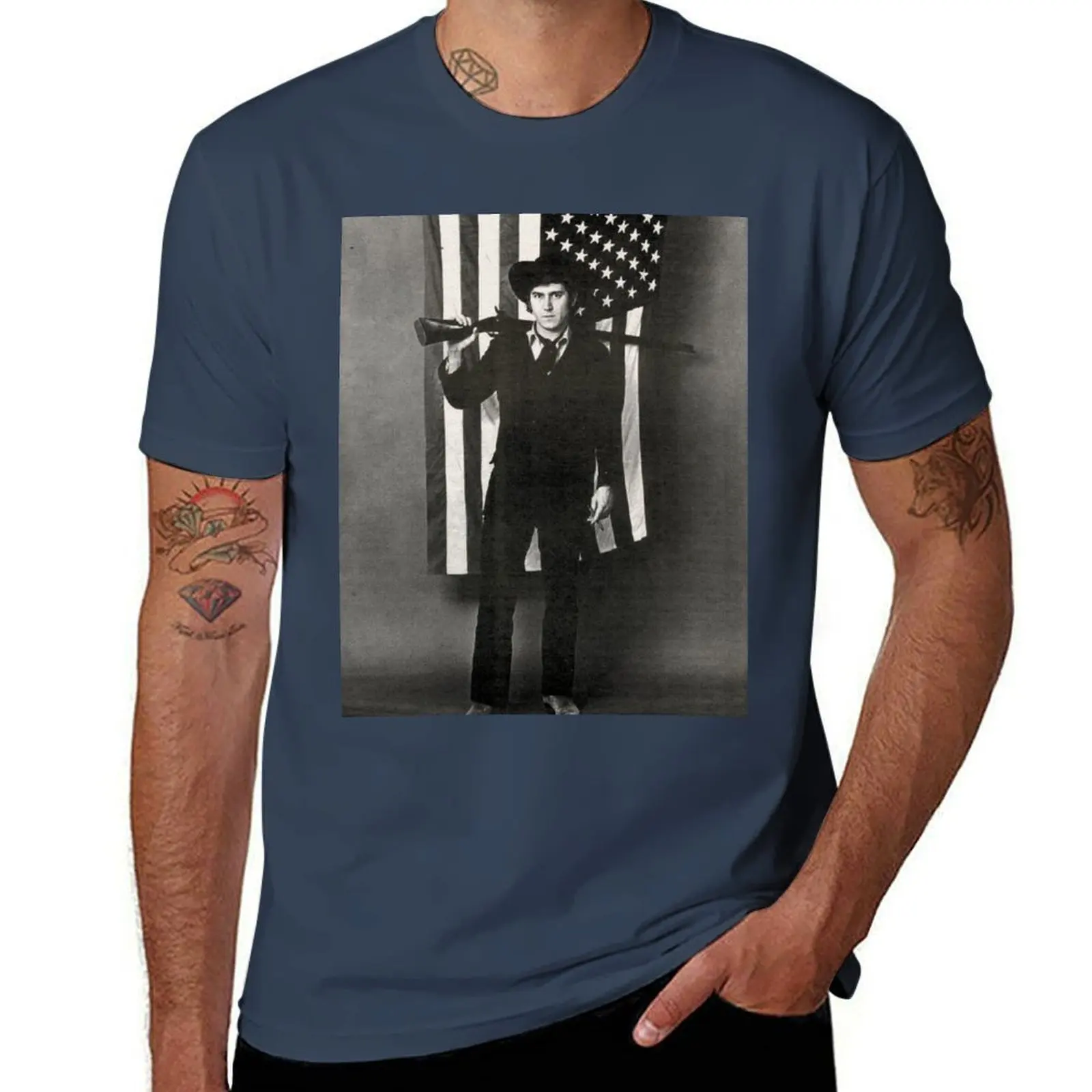 

American Phil Ochs Flag T-Shirt Soft Touch Basic Cotton T-Shirt
