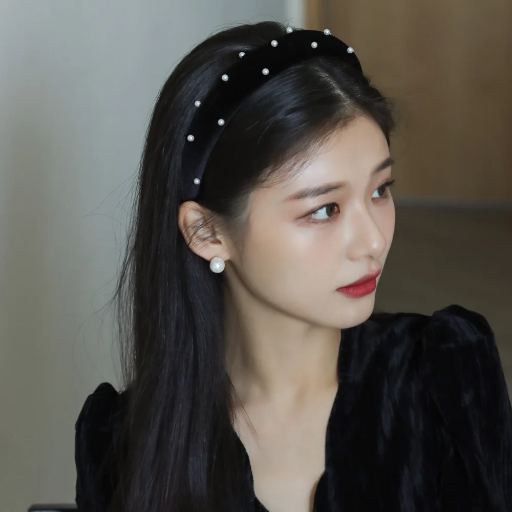 Black velvet pearl headband Women high skull top retro headhoop Hair band showing face small wide-brimmed elegant hair headdress