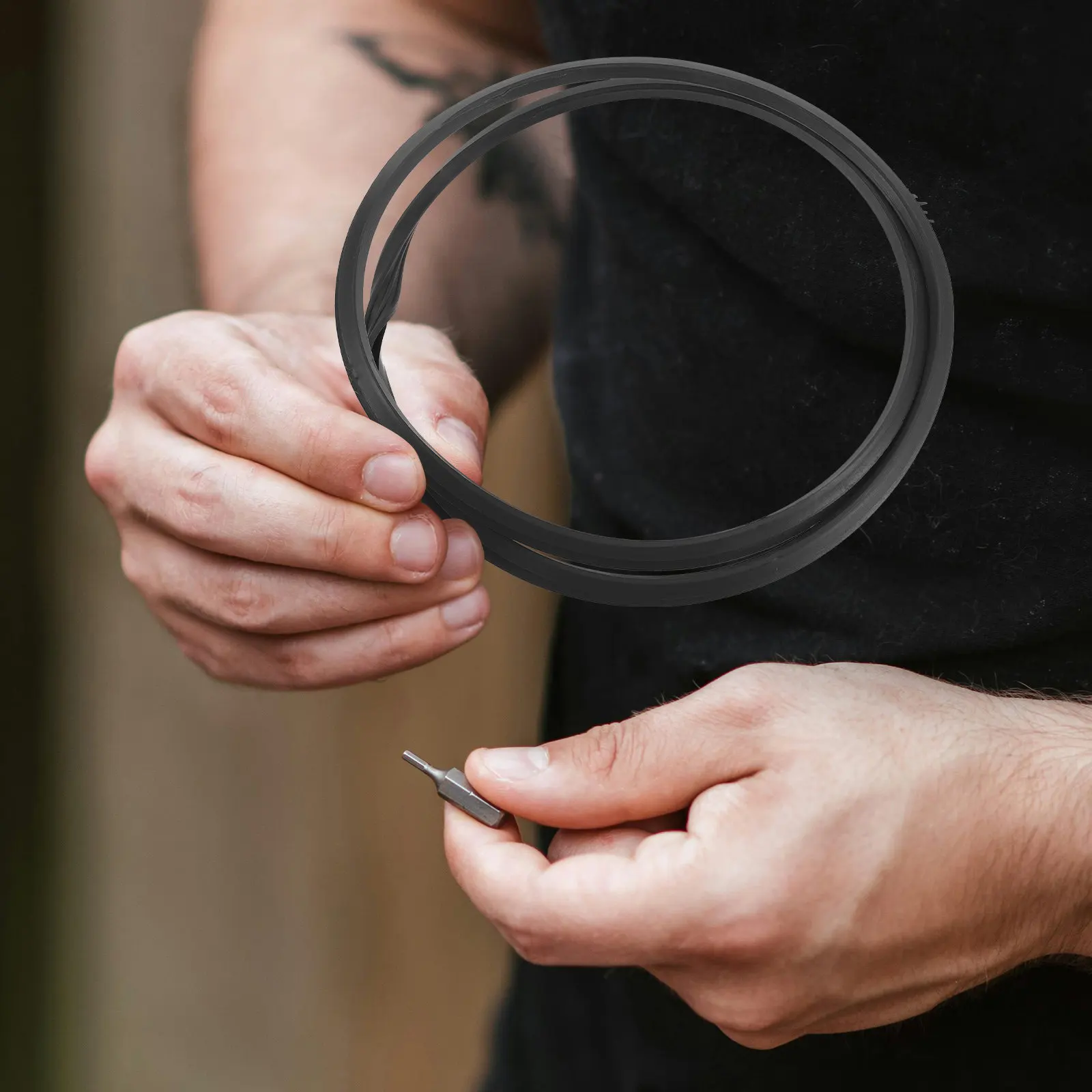 

2Pcs Salon Chair Base Ring 45Cm Plastic Hydraulic Gasket Stable Support Anti-Slip Noise Reduction Floor Protector for Styling