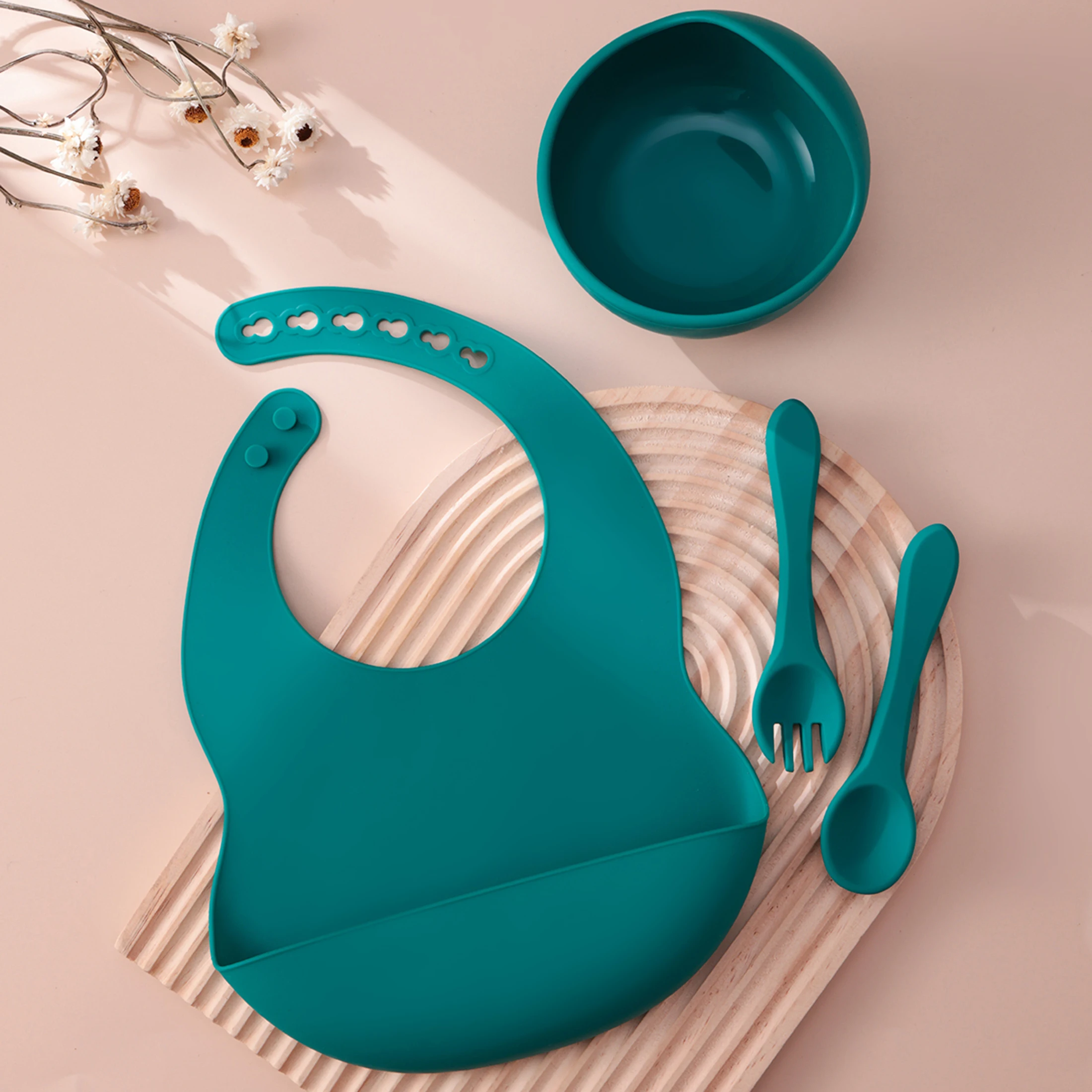 Color Kids 4PCS Silicone Baby Feeding Set With Spoon Bib Suction Bowl BPA Free Toddler Training Spoon Fork Tableware Baby Stuff
