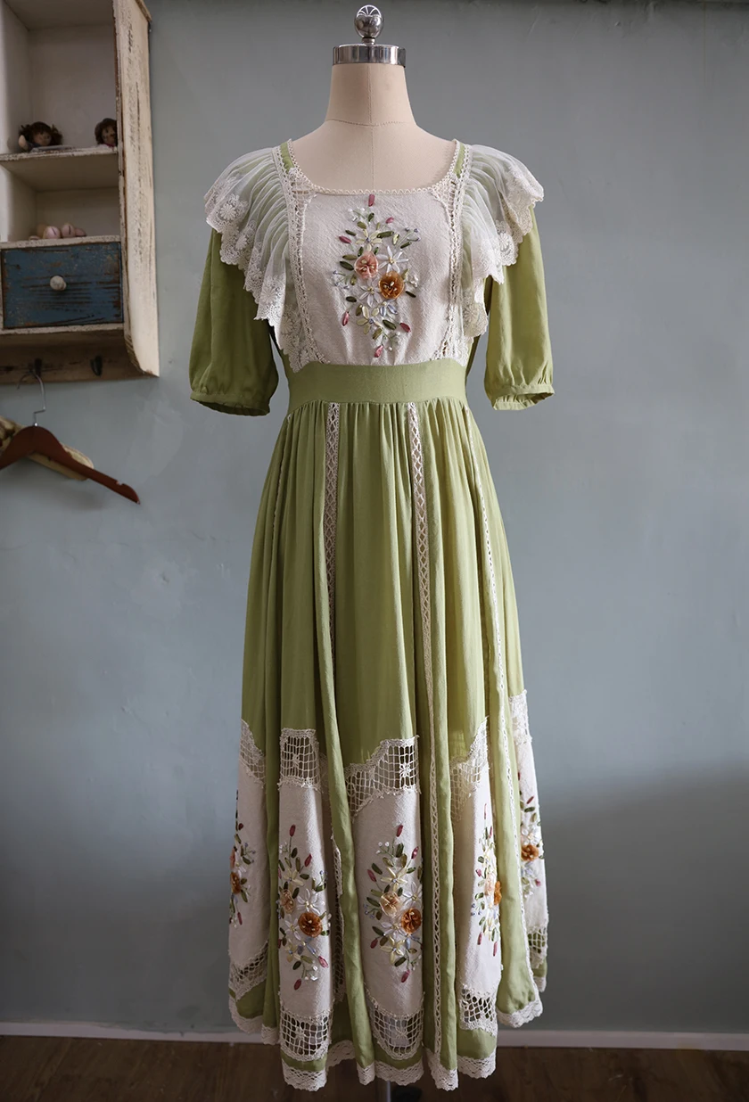 86-94cm Bust Spring Summer Long Dress Women Vintage Elegant Slim Exquisite Handmade Embroidered Hollow Out Cotton Green Dresses