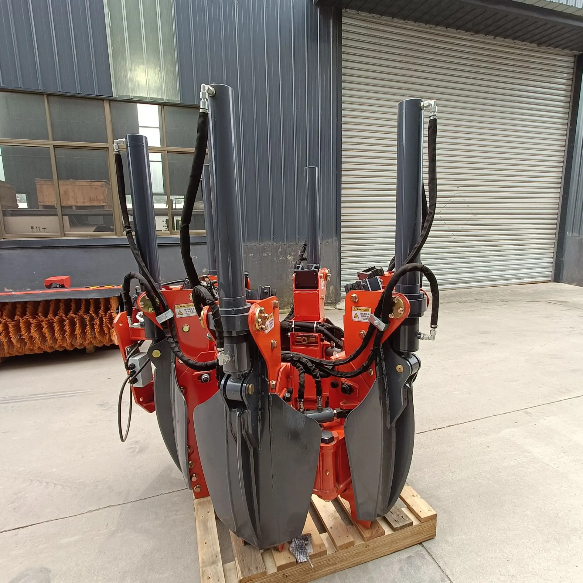 

Forestry Machine Hydraulic Excavators Tree Planting Digging Machines Hole Digger Tree Transplanting Machine