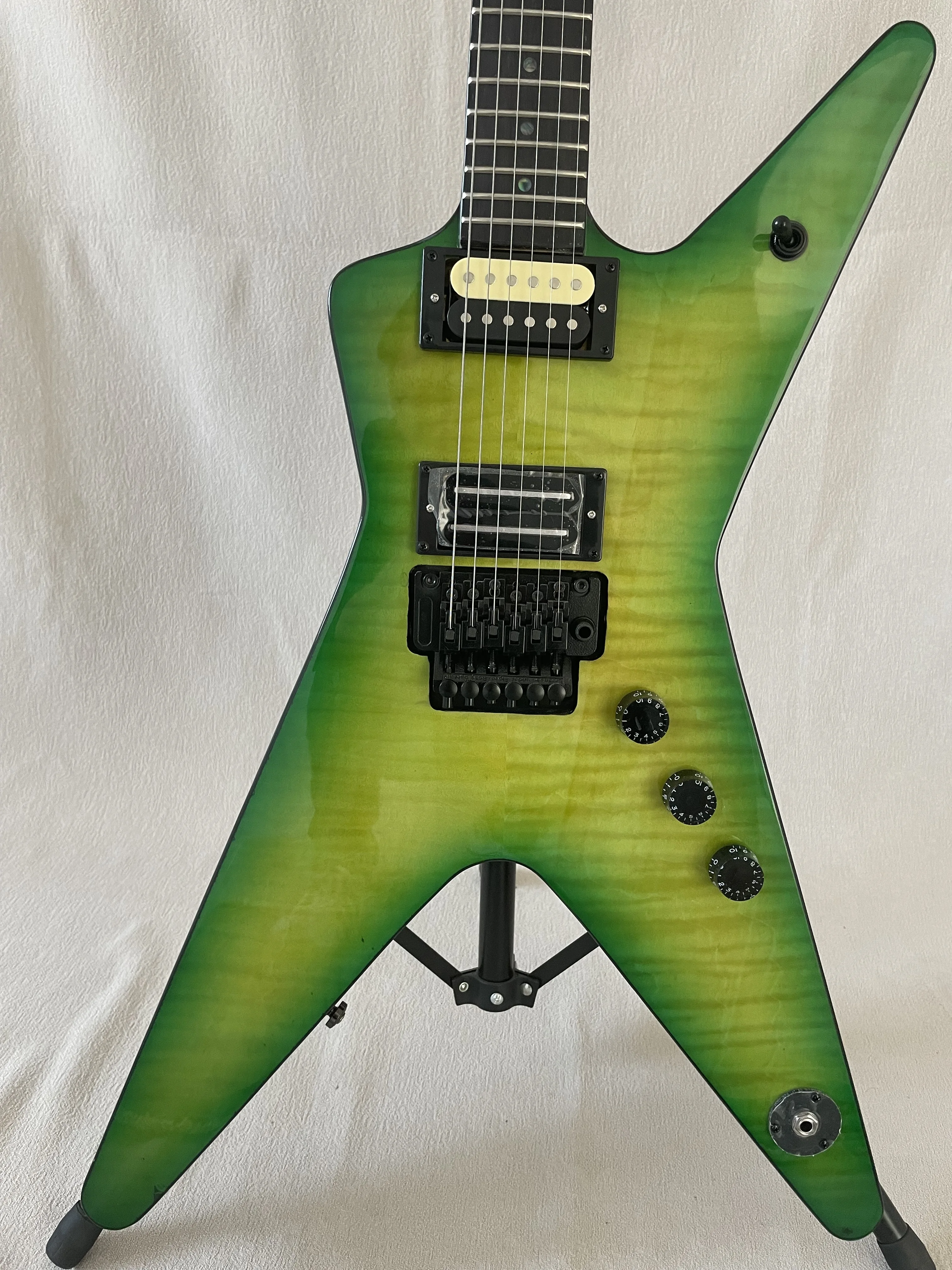 Custom DIME Washburn Dimebag Darrell  Signature Model  Electric Guitar  Green