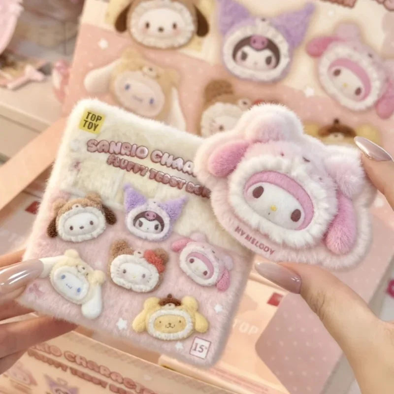 

Новый оригинальный Sanrio Plush Bear Series слепая коробка, первый распродажа, виниловый плюшевый брелок Kawaii Kuromi Mystery Box, модная игрушка, милый подарок для девочек