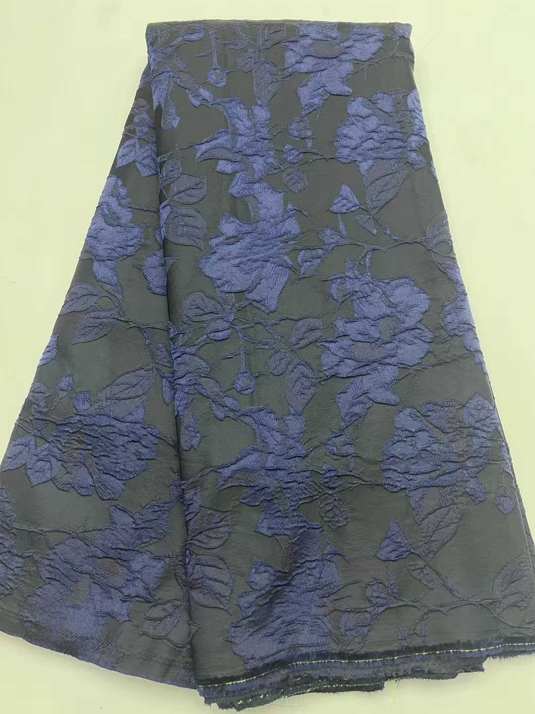 

Новейшая жаккардовая парча с синими и черными цветами, африканская нигерийская кружевная ткань, 2022, французская дамасская парча, кружевная ткань для платья KJK25121