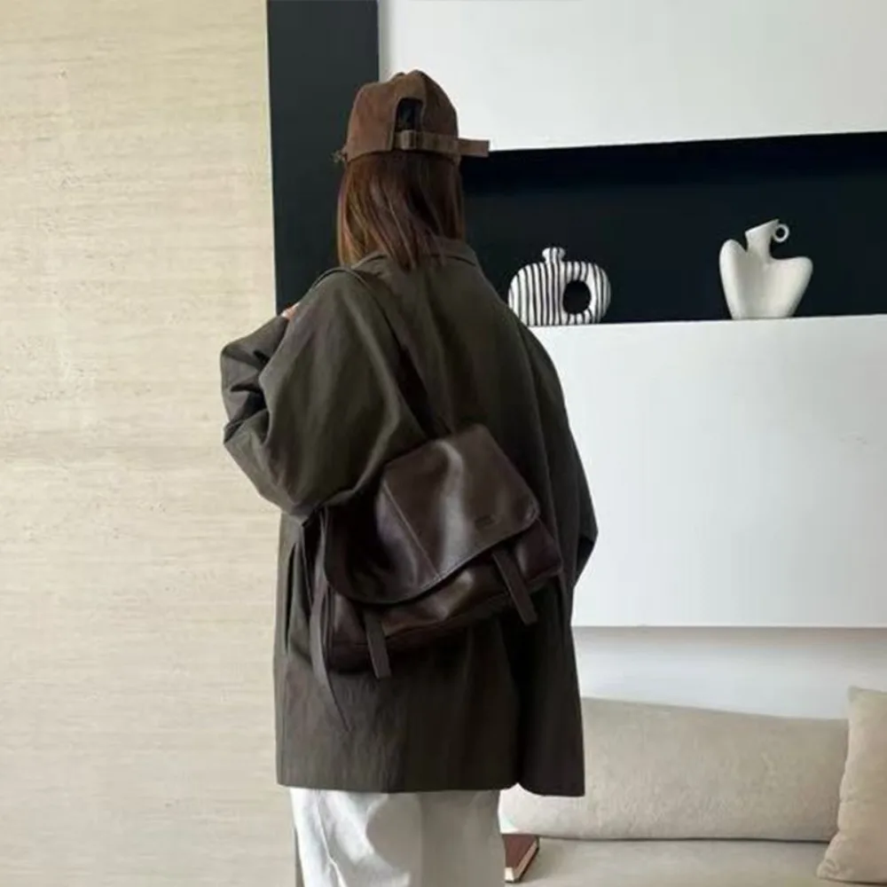 

Retro Cowhide Briefcase New Soft Leather Casual Leather Large Capacity Versatile Advanced Simple Fashion Casual Daily Relaxation