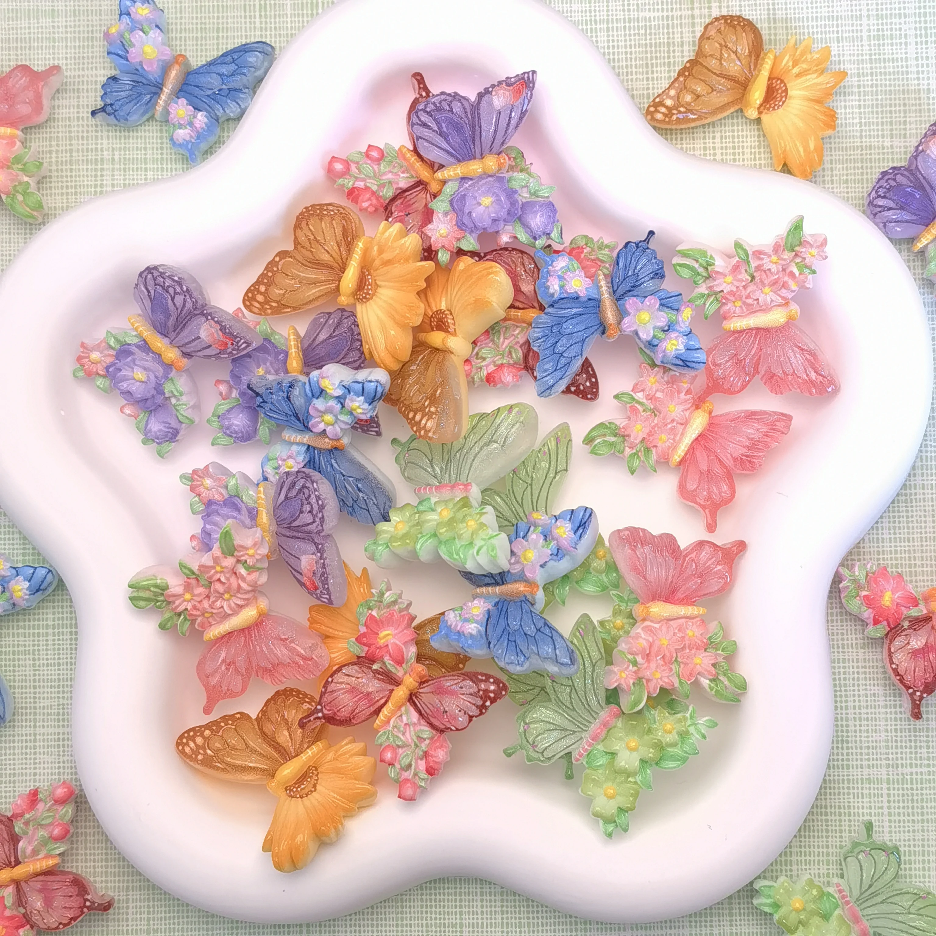 Spring Butterfly Resin Cabochon 50pcs Resin Flatbacks for DIY Decoration Accessories Wholesale Ornament Bulk Supplier