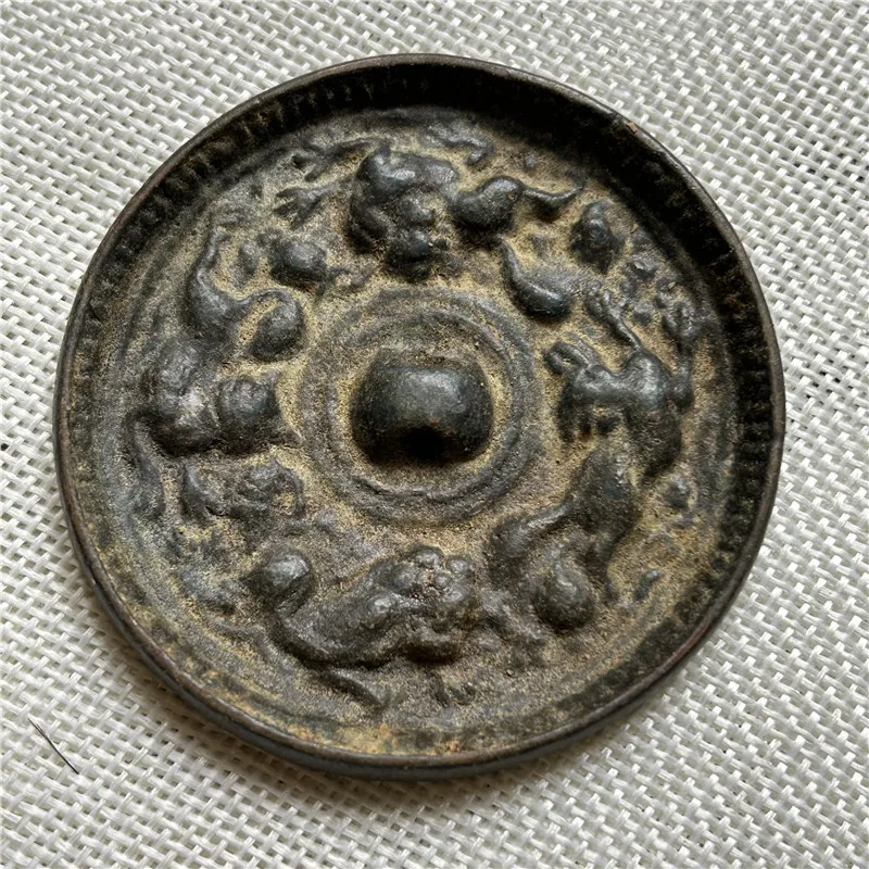 

Bronze Crafts: Han Dynasty Green Rust Bronze Mirror 1655 with Thick Coating