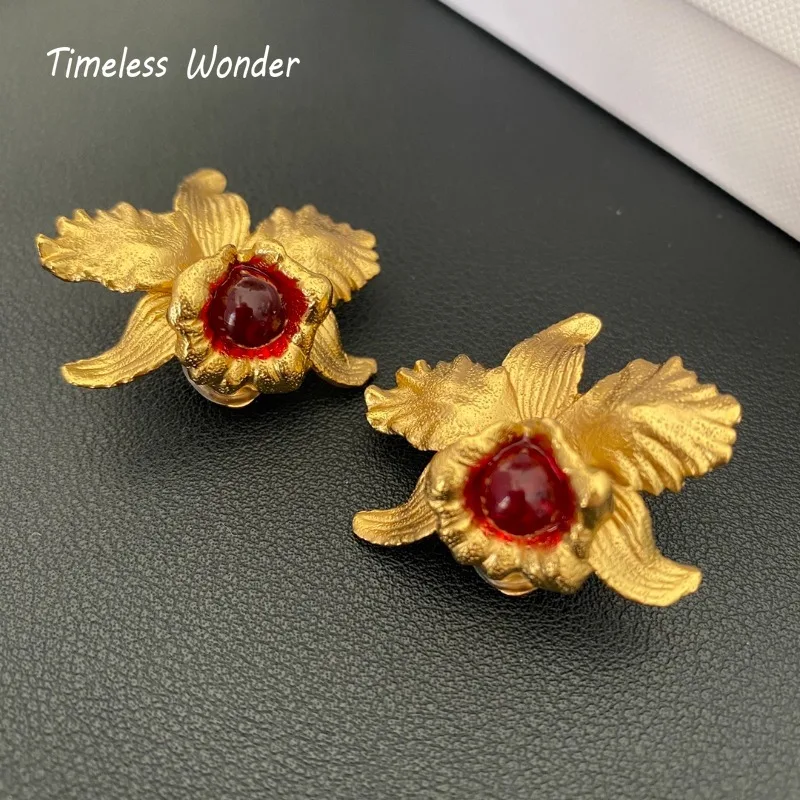 Timeless Wonder Retro 3D Geo Floral Clip on Earrings for Women Designer Jewelry Runway Rare Cute Gift Sweet Vintage 5152