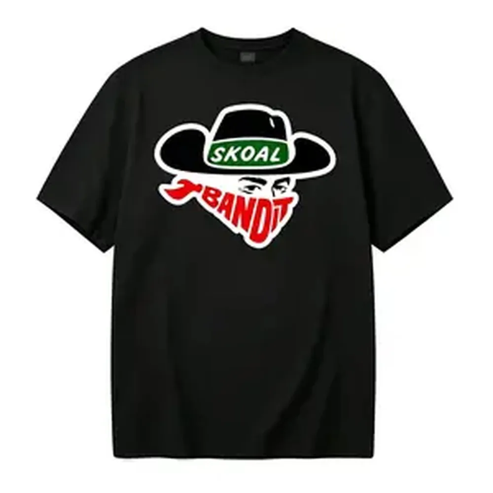 Racing Graphic T-Shirt – Retro Outlaw Cowboy-Inspired Logo Design with Bold Bandana & Black Hat Art, Soft Oversized Tee for Motorsports Fans and Country Music Culture Style