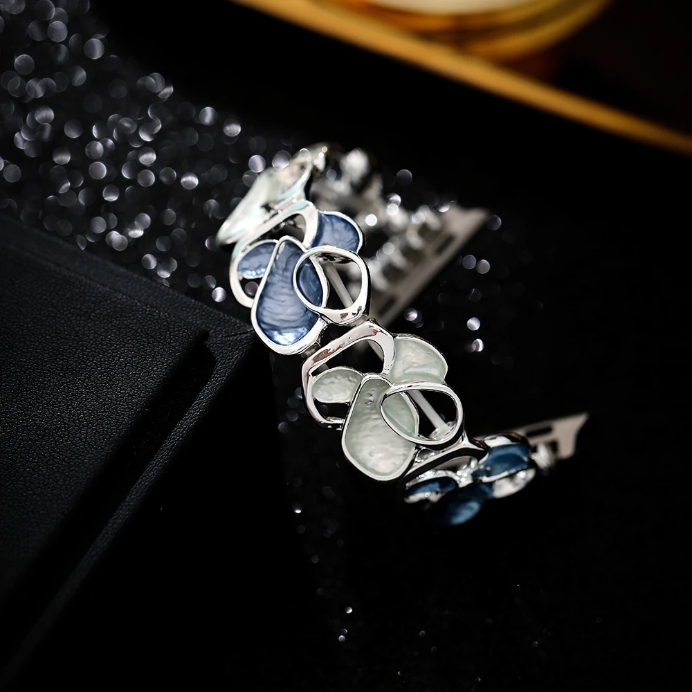 Модный металлический ремешок с цветком для Apple Watch Ultra 2 49 мм 40 44 45 38 42 мм Женский эластичный браслет на запястье для iWatch 9 8 7 SE 6 5 4