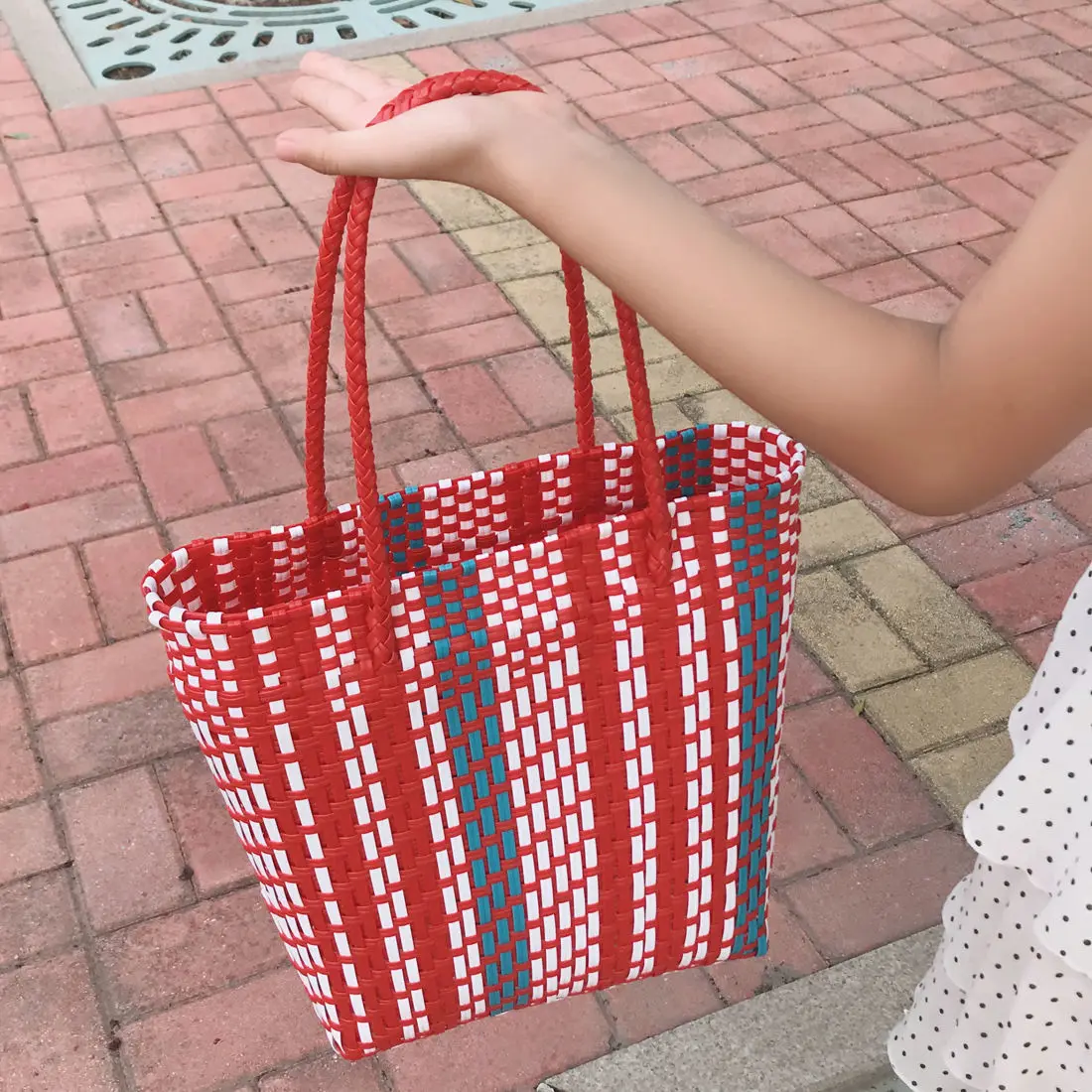 Ins Plastic Portable Shopping Basket, Home Hand Carrying Storage Basket, Shoulder Knitting Bag, Korean Vegetable Basket Bag