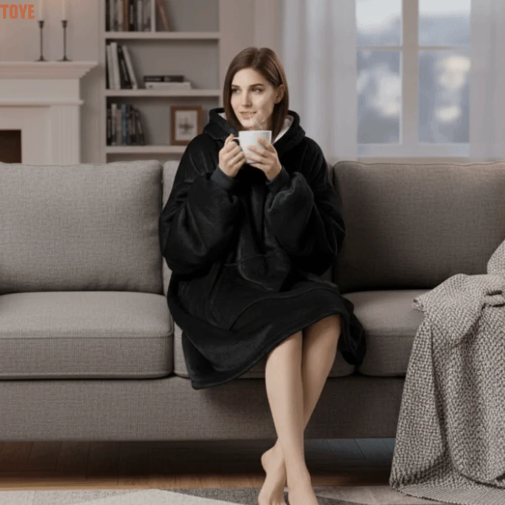 

European Style Warm Flannel Robe Oversize Long Sleeve Couples Wearable Robe with Pocket Comfortable Sleepwear Robe Women and Men