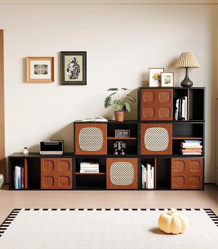 

French retro all-solid wood living room wall locker, antique display, home storage locker