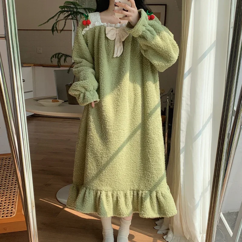 Plus Size Winter Coral Fleece Sleep Dress Women Long Sleeve Thickened Warm Home Clothes Princess Style Loose Flannel Nightgown