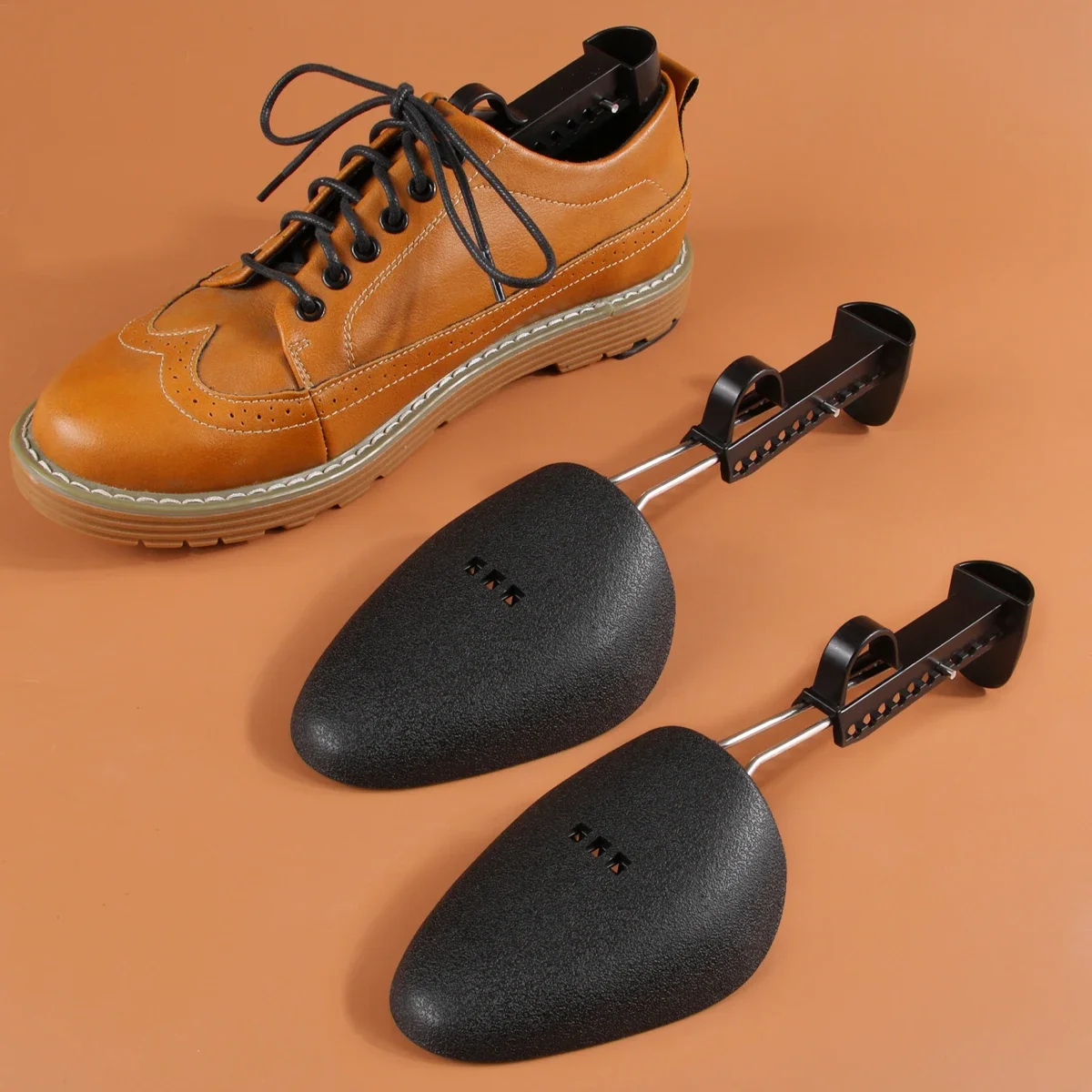1 Pair Men and Women Plastic Shoe Tree Adjustable Shoe Stretcher Shaper Boot Holder Shoe Support(White and Black)Two Sizes