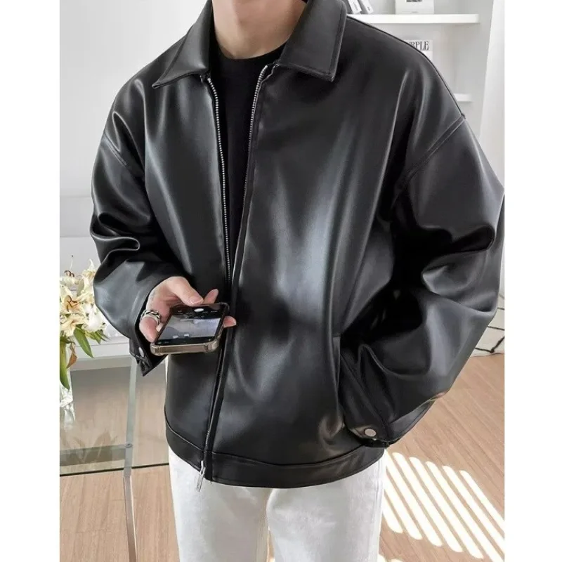 

Черные мужские пальто из искусственной кожи, весенне-осенние короткие стили, свободная однотонная куртка из искусственной кожи, модная мужская одежда с лацканами на молнии