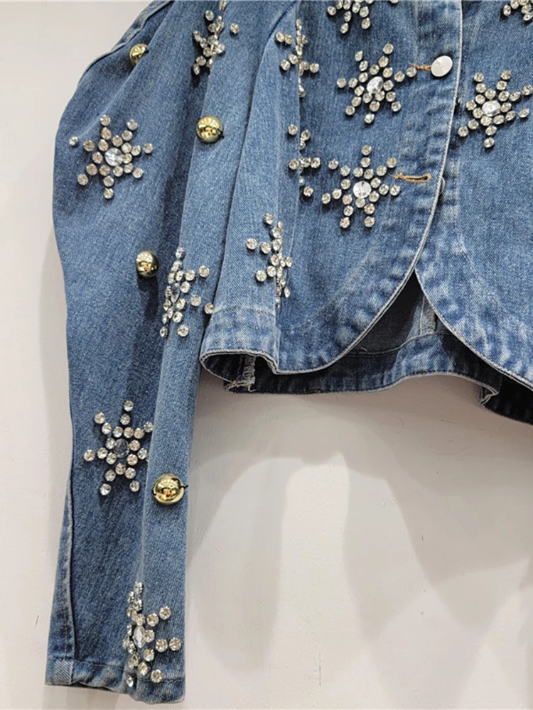 DEAT Women Denim Coat O-neck Puff Sleeve Embroidered Flares Flower Single Breasted Short Jackets 2024 Autumn New Fashion 29L3222