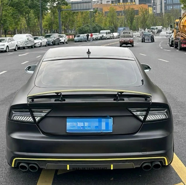 Transparent Venom Tail Lights Luxury Customization for A7 4K8 RS7 S7 Yellow Cornering Lamp Asian Version