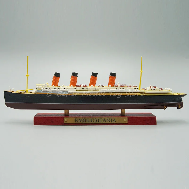 1:1250 Diecast Ship Model Toy ATLAS RMS Lusitania Ocean Liner Cruiser Replica Collection