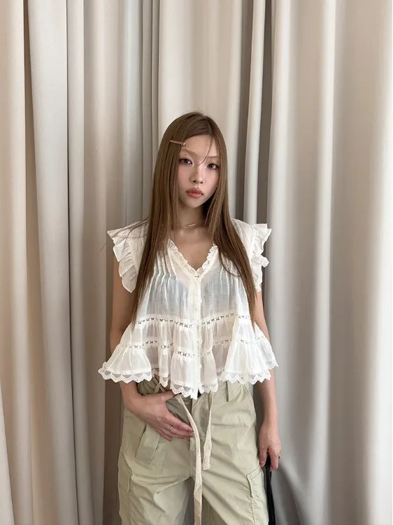 

Fashionable Comfortable New Lace Trim Shirt Dongda Gate Style Summer Slimming Top Women's Premium Quality Regenerated Fiber