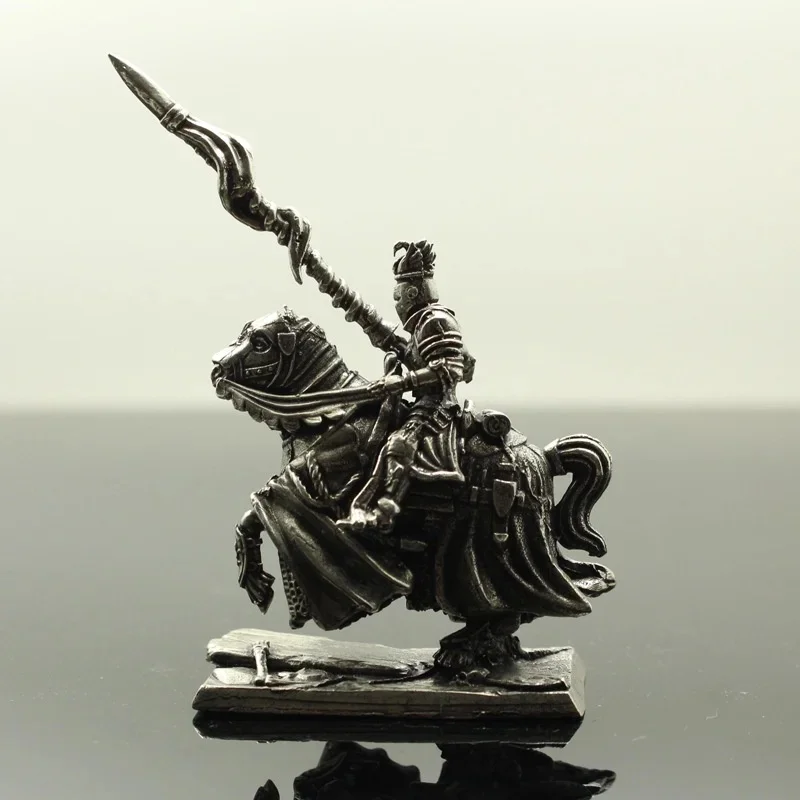 

Metal Copper Roman Legion Shield Soldier Model Knight Medieval Military Figure Car Decoration Accessories Interior Ornament