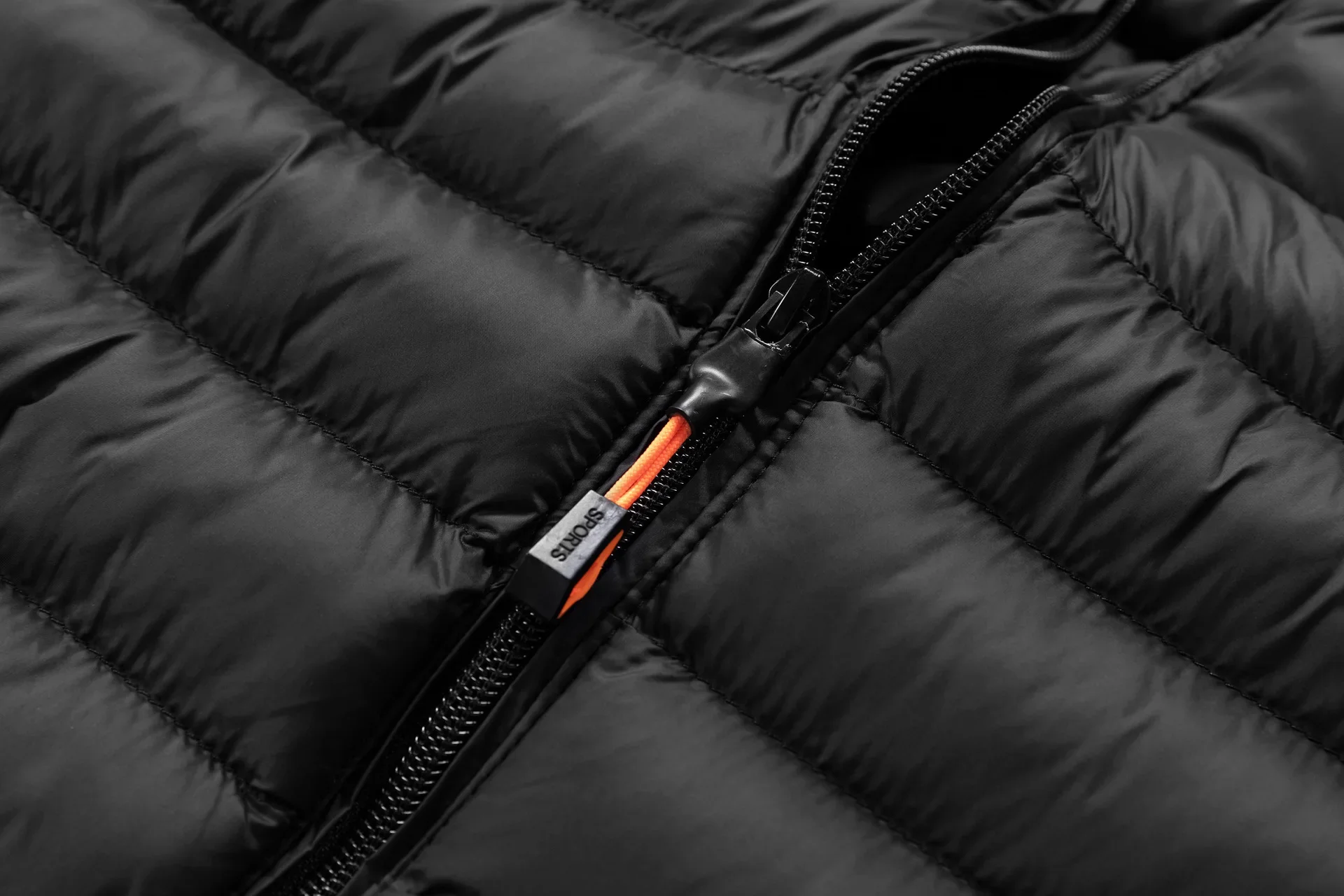 Mens Quilted Warm Parkas White Duck Down Padded Winter Jacket Hooded Mens Puffer Jacket Waterproof Lightweight Outdoor Outwear