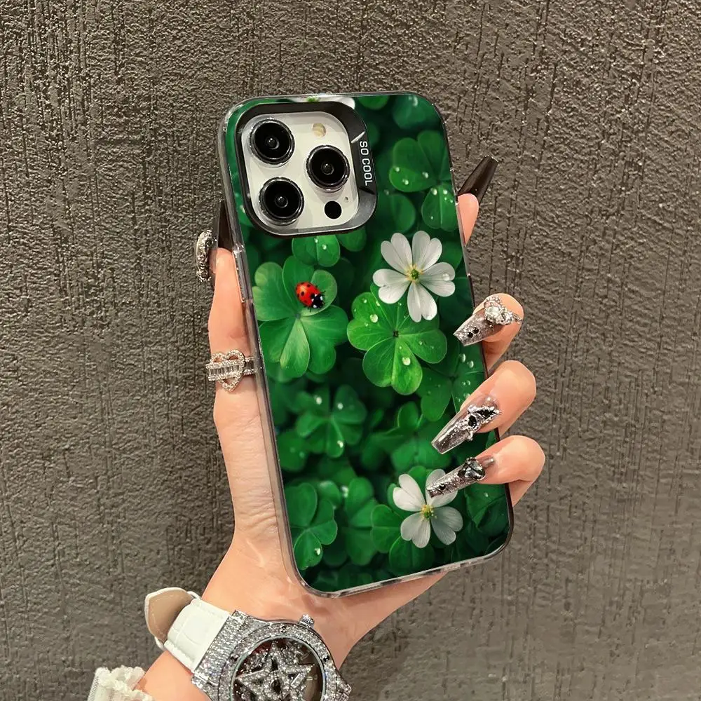 

Four-leaf clover case for iPhone17 16 15 14 13 12 11 Pro/ Max/Plus shock-proof rear cover anti-fingerprint