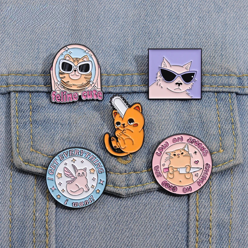 Cool Feline Enamel Pins Custom Chainsaw Cat Pochita Brooches Lapel Badges Cartoon Animal Jewelry Gift for Kids Friends