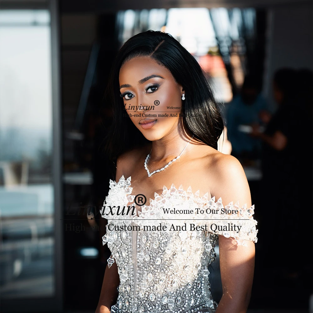 فساتين لحضور الحفلات الموسيقية الفاخرة بحجر الراين اللامع 2025 بدون أكتاف كريستال بريق حورية البحر فستان الحفلات المسائية مخصص فيستدو مادرينها