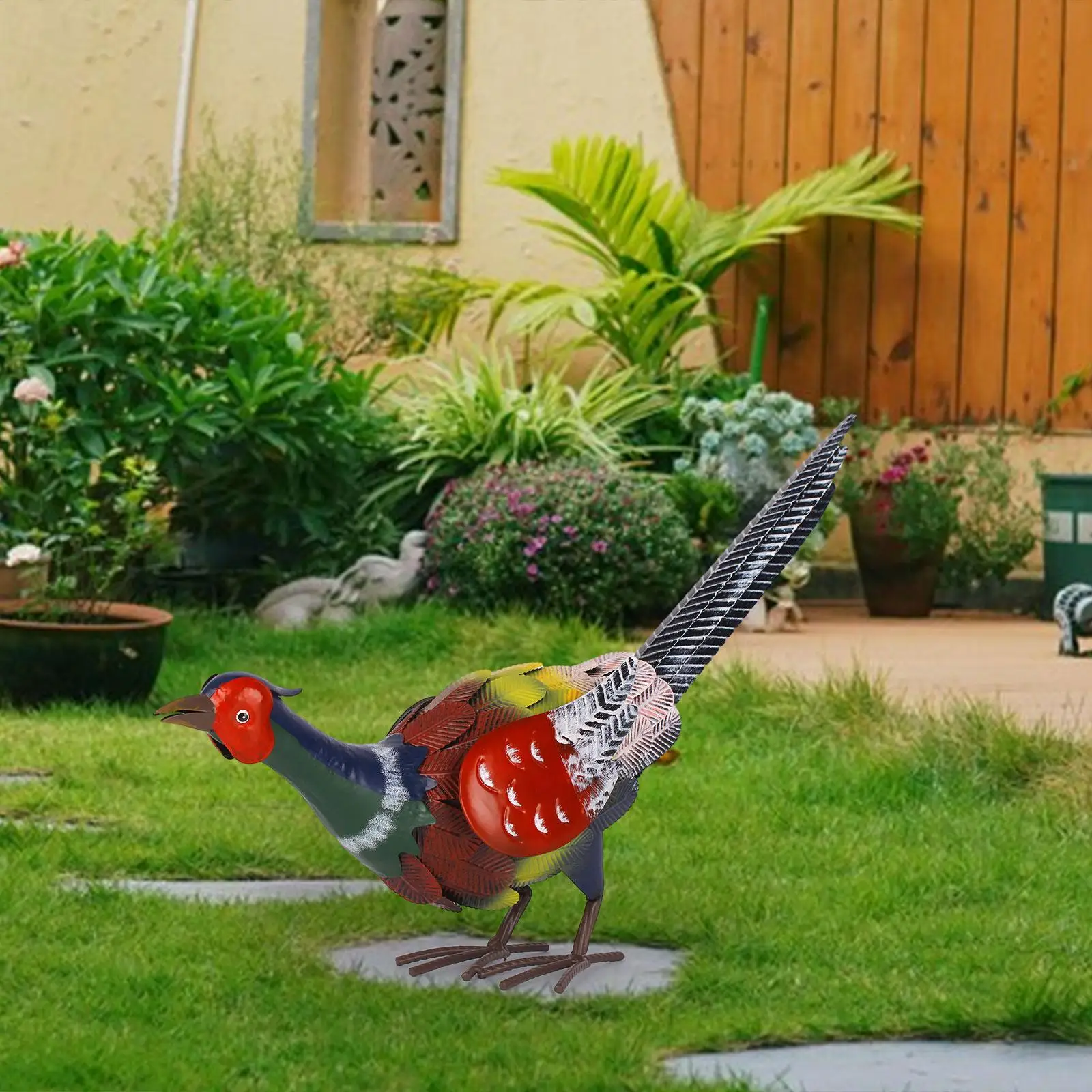 Metal Pheasant Sculpture Animal Yard Art Outdoor Figurine Decorative Iron Artwork for Patio Backyard Pond Housewarming Gift