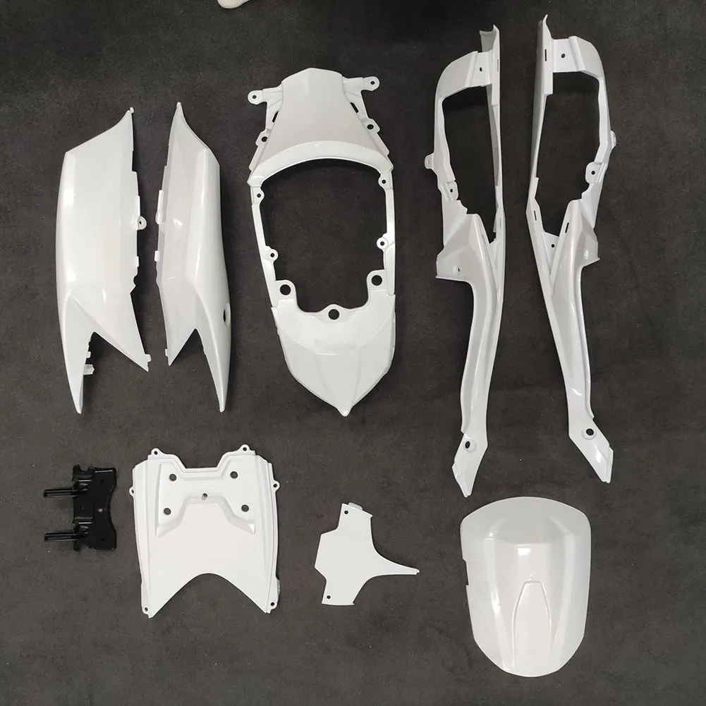 Motorcycle Unpainte…