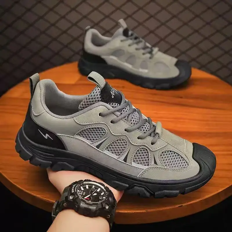 

Модные мужские кроссовки 2026: Новые дизайнерские дышащие удобные повседневные кроссовки для мужчин