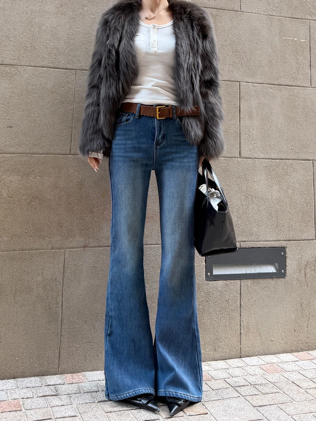 

Женские джинсы Slim Fit с микро-клешем, весна 2026, новые, прямые, с эффектом удлинения ног, повседневные брюки