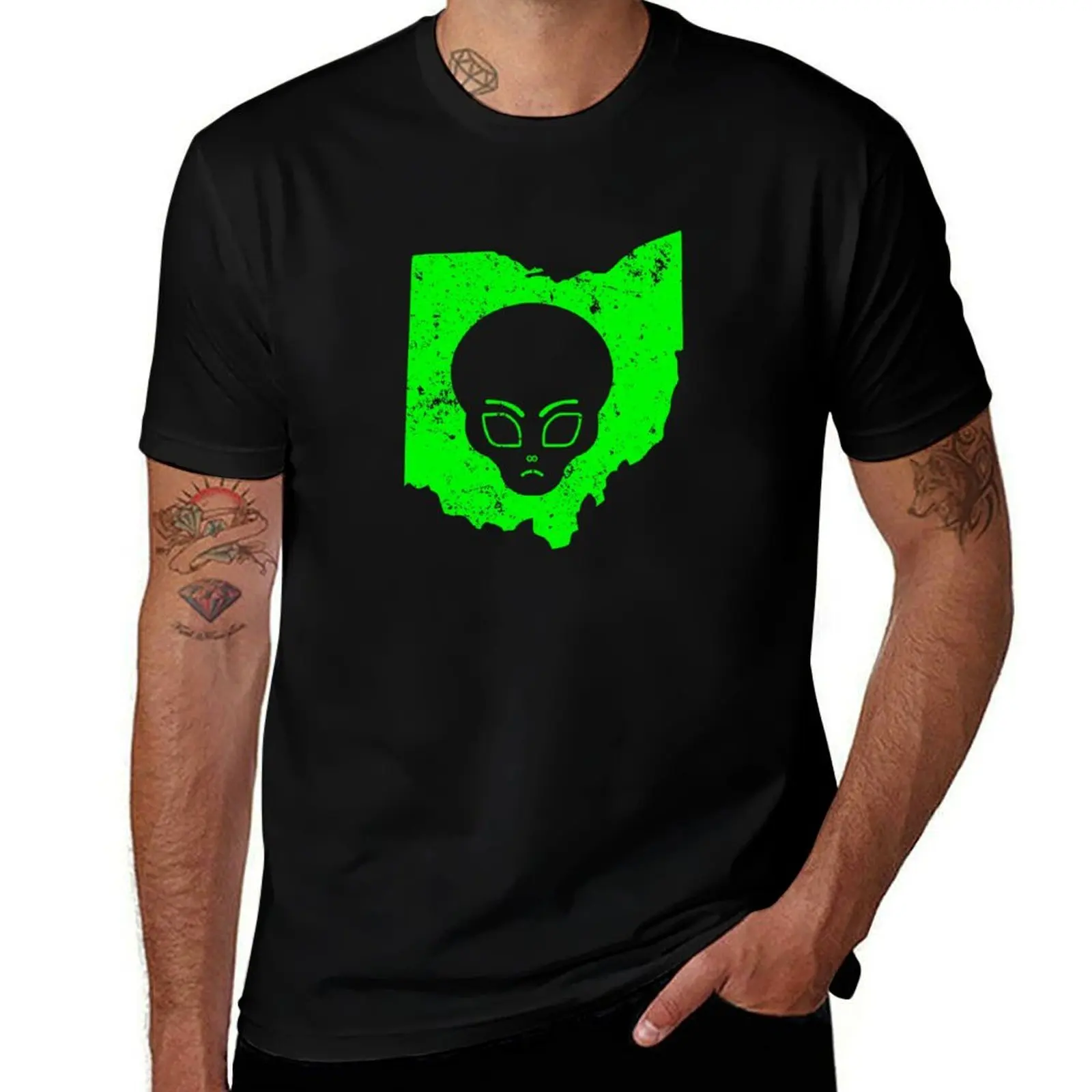 UFO Conspiracy Design Green Alien Ohio Cute Alien T-Shirt Halloween Casual T-Shirt